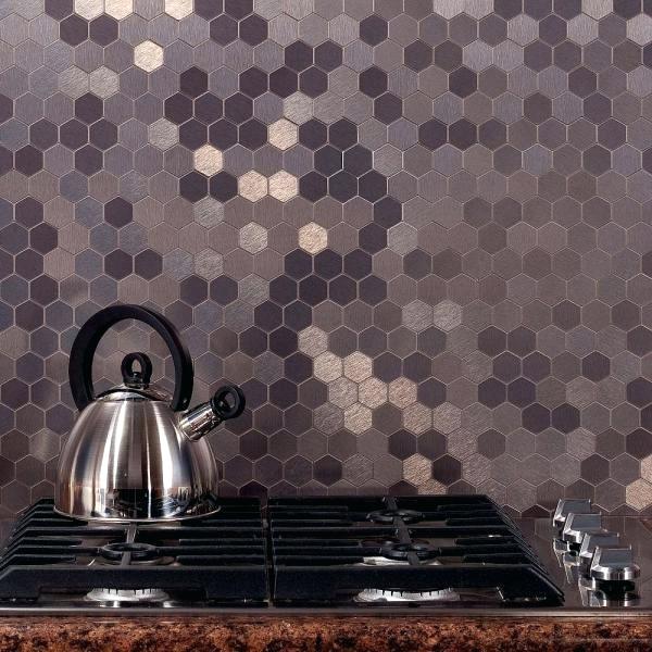 Decorate the house with stainless steel
